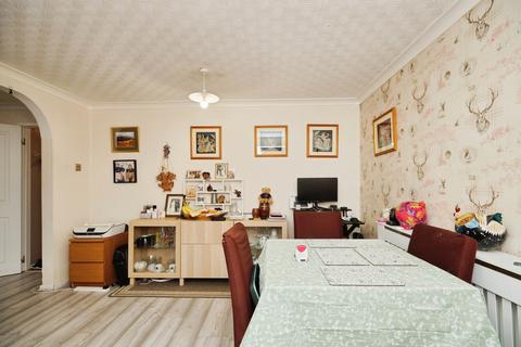 undefined, Isgraig, Tremadog, Porthmadog, Gwynedd, LL49