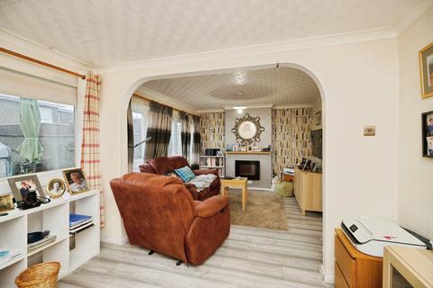 undefined, Isgraig, Tremadog, Porthmadog, Gwynedd, LL49