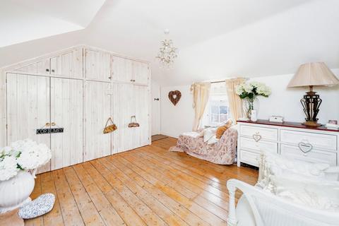 4 bedroom detached house for sale, Lower Foel Road,, Dyserth, Denbighshire, LL18