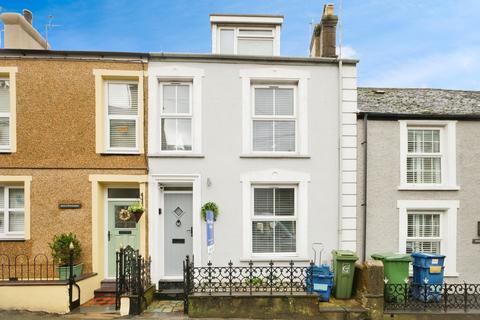 Stryd Y Ffynnon, Nefyn, Pwllheli, Gwynedd, LL53