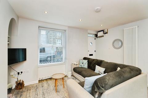 3 bedroom terraced house for sale, Stryd Y Ffynnon, Nefyn, Pwllheli, Gwynedd, LL53