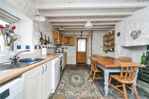 2 bedroom end of terrace house for sale, Eifl Road, Trefor, Caernarfon, Gwynedd, LL54