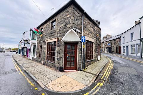 End of terrace house for sale, Gaol Street, Pwllheli, Gwynedd, LL53