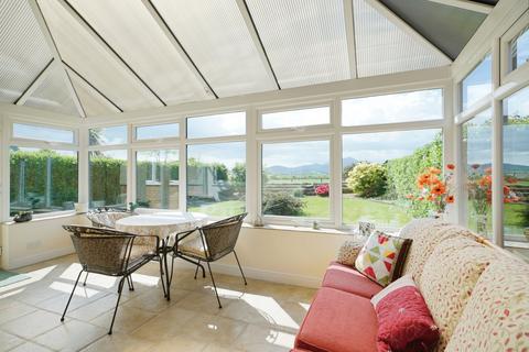 3 bedroom bungalow for sale, Wern Y Wylan, Morfa Nefyn, Pwllheli, Gwynedd, LL53