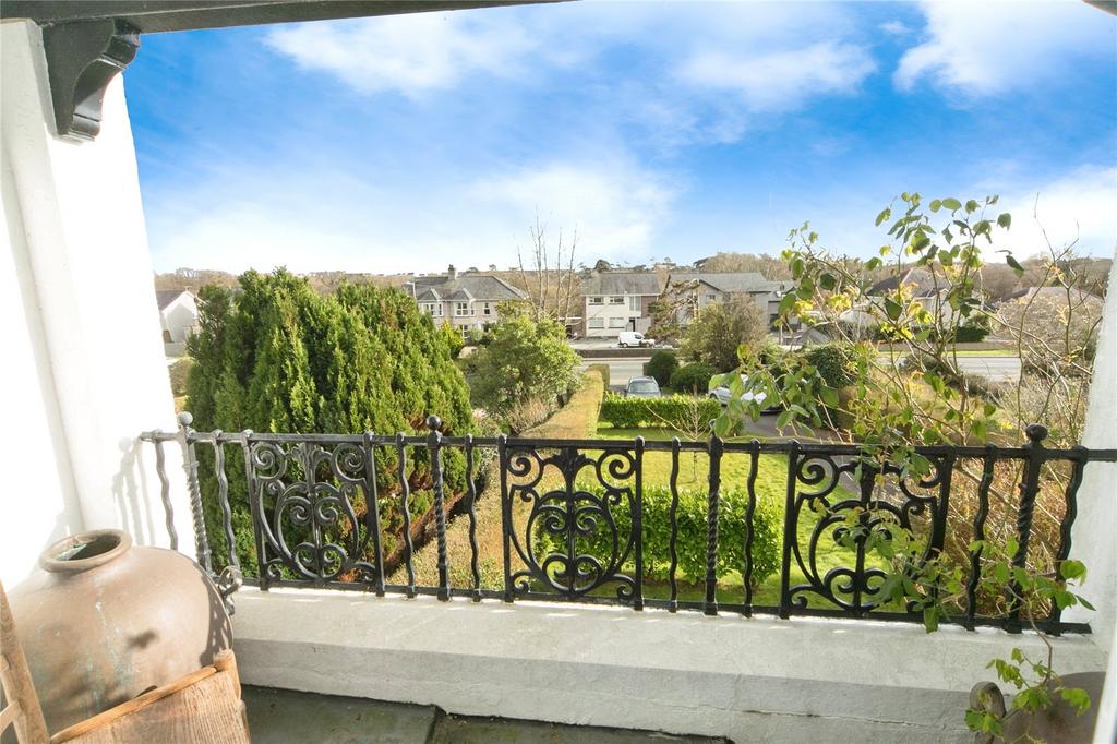 Balcony View