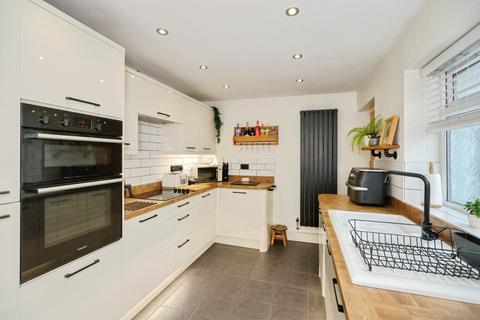 3 bedroom bungalow for sale, Stryd Y Ffynnon, Nefyn, Pwllheli, Gwynedd, LL53