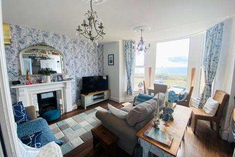 undefined, Heulwen, Victoria Parade, Pwllheli, Gwynedd, LL53
