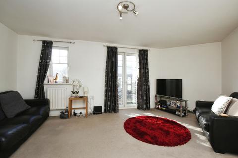 2 bedroom flat for sale, Redgrave Close, Gateshead, Tyne and Wear, NE8