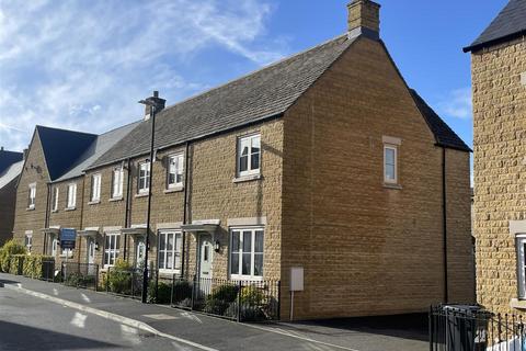 2 bedroom end of terrace house for sale, Swallow Road, Bourton-on-the-Water