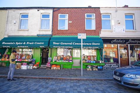 undefined, 2-Bedroom Flat to Let on New Hall Lane, Preston