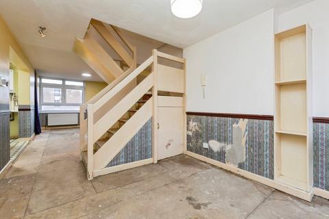 undefined, Neville Court, Washington, Tyne and Wear, NE37