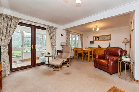 3 bedroom detached house for sale, Sunningdale Drive, WASHINGTON, Tyne and Wear, NE37