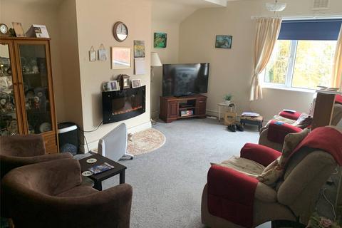 2 bedroom flat for sale, Saughall Road, Moreton, Wirral, CH46