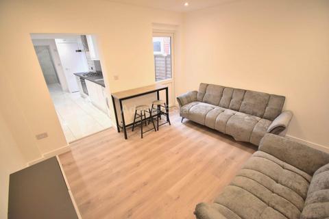undefined, Cholmeley Road, Reading
