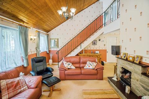 undefined, Ffordd Glyn, Coed-y-Glyn, Wrexham, LL13