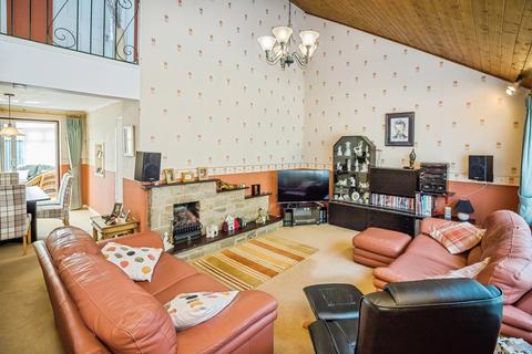 undefined, Ffordd Glyn, Coed-y-Glyn, Wrexham, LL13