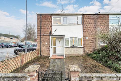 3 bedroom terraced house for sale, Cleveland Road, Aylesbury, HP20