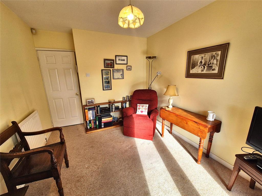 Snug/5th Bedroom