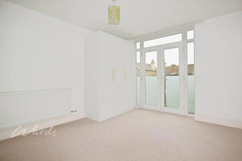 2 bedroom apartment to rent, Vere Road Broadstairs CT10