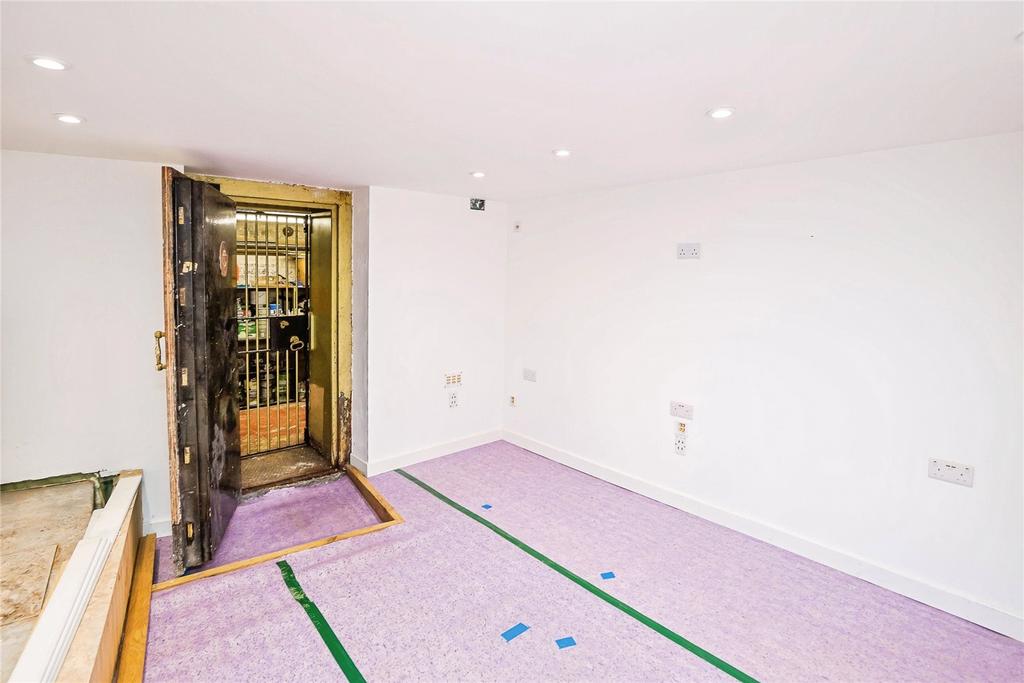 Entertainment Room
