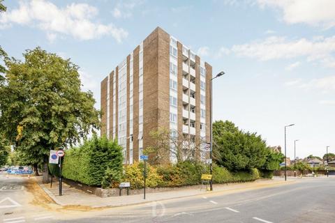 2 bedroom flat for sale, Mount Park Road, London W5