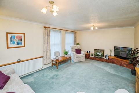 undefined, Shordley Close, Rossett, Wrexham, LL12