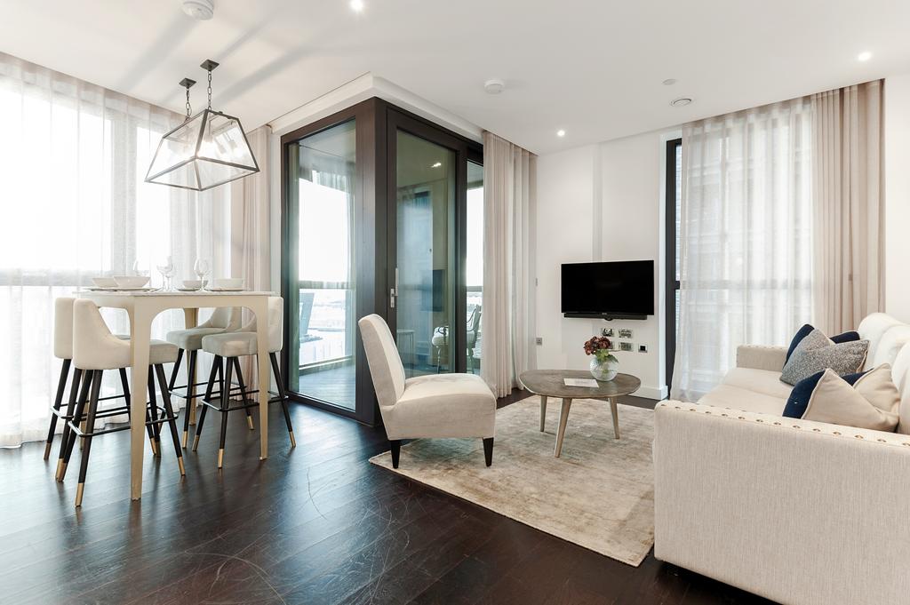 82939 Thornes House