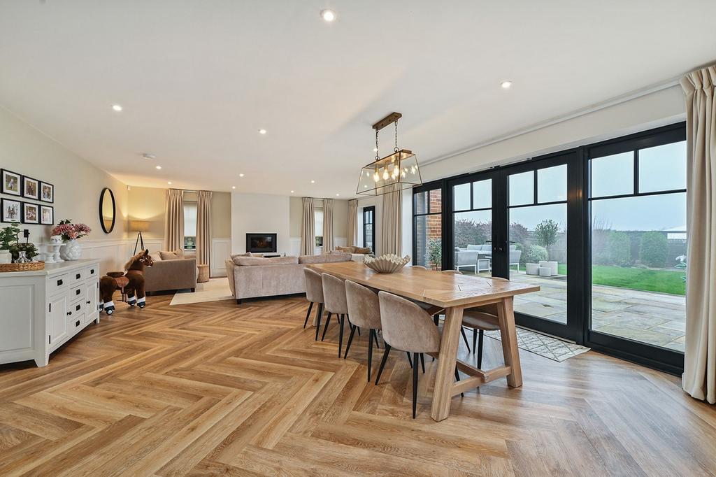 Kitchen/Dining/Sitting Area