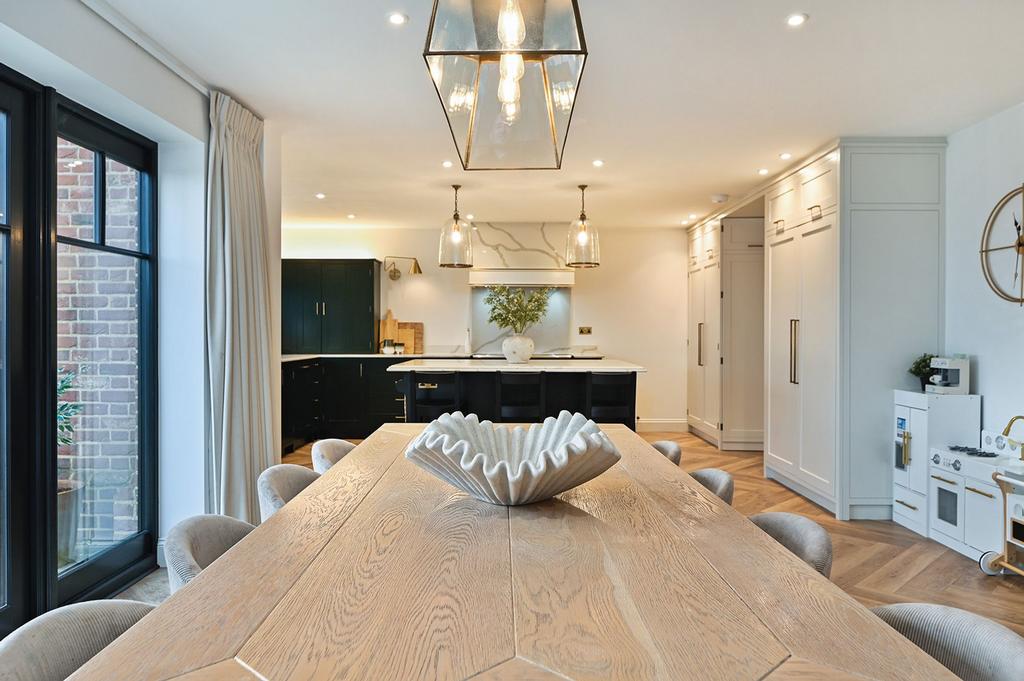 Kitchen/Dining/Sitting Area