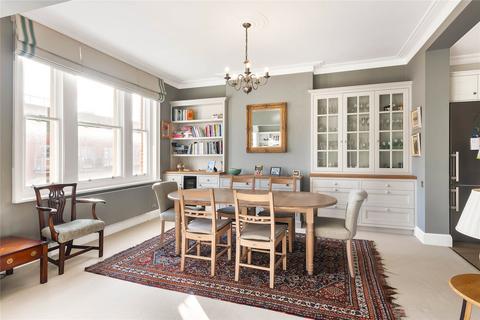 4 bedroom flat to rent, York Mansions, Prince Of Wales Drive, London, SW11