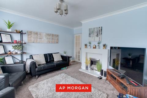 3 bedroom semi-detached house for sale, Whittingham Road, Halesowen, West Midlands, B63