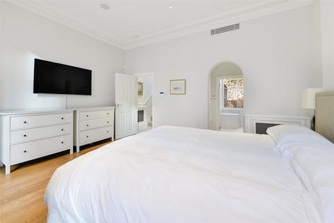 undefined, South Eaton Place, London, SW1W
