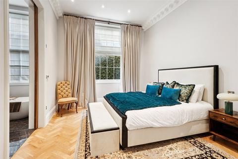 4 bedroom flat to rent, Eccleston Square, London, SW1V