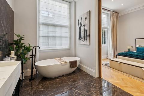 4 bedroom flat to rent, Eccleston Square, London, SW1V