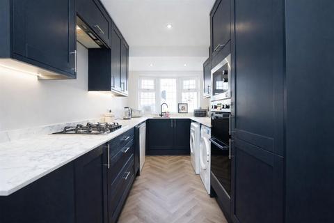 undefined, Carnarvon Grove, Gedling, Nottingham