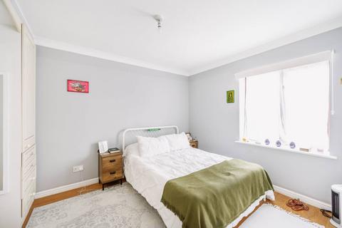 undefined, Robina Close, Northwood, HA6