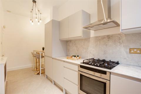 3 bedroom flat to rent, Sloane Gardens, Chelsea, SW1W