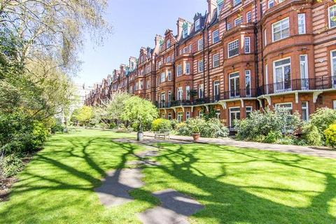 3 bedroom flat to rent, Sloane Gardens, Chelsea, SW1W