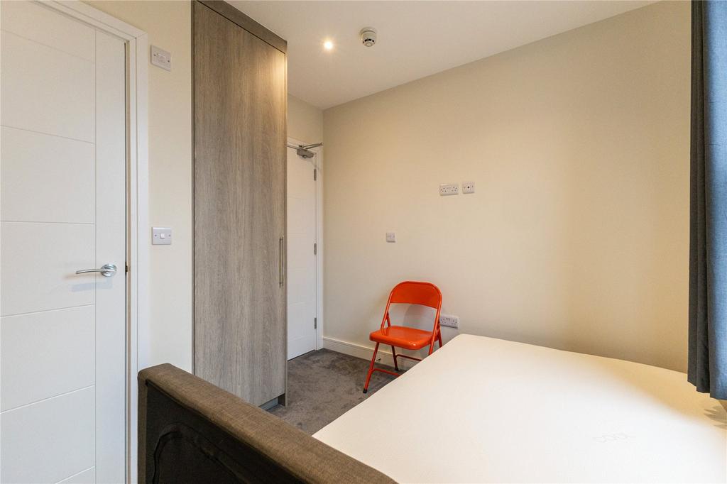 Apartment in London - View 3