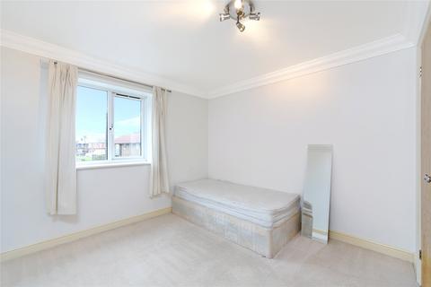 2 bedroom flat to rent, Devonshire Street, Chiswick, London, W4