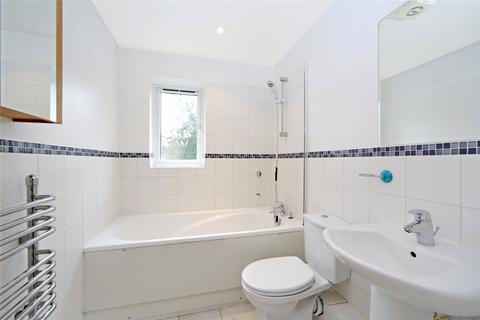 2 bedroom flat to rent, Devonshire Street, Chiswick, London, W4
