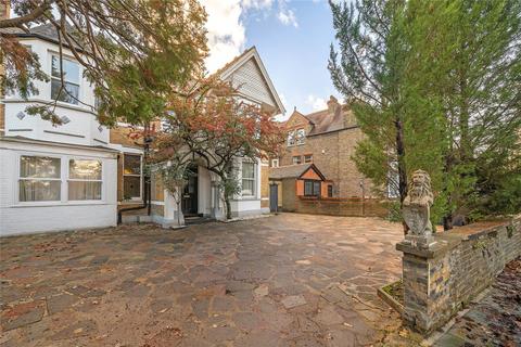 undefined, Leopold Road, London, W5