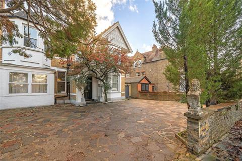 undefined, Leopold Road, London, W5