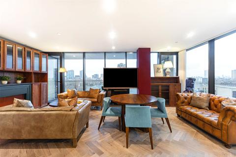 undefined, Merino Gardens, Wapping, London, E1W