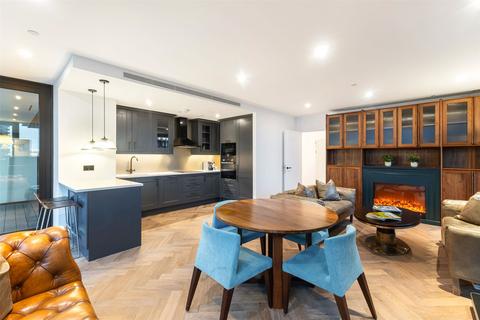 undefined, Merino Gardens, Wapping, London, E1W