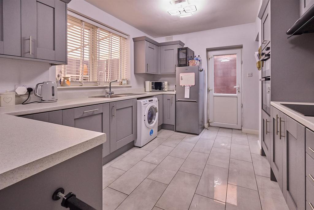 Refitted dining/kitchen to rear