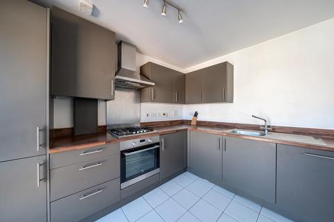 1 bedroom flat to rent, Wallwood Street, London, E14