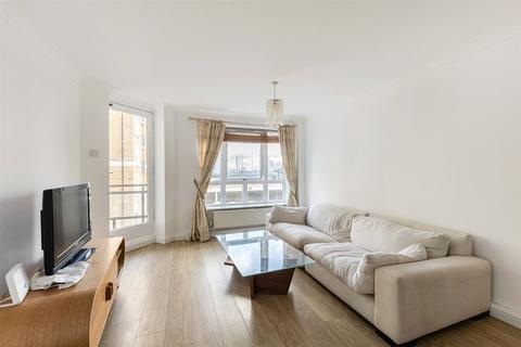 2 bedroom flat to rent, Stewart Street, London, E14