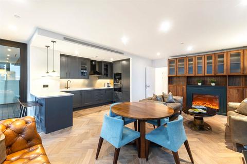 undefined, Merino Gardens, Wapping, London, E1W