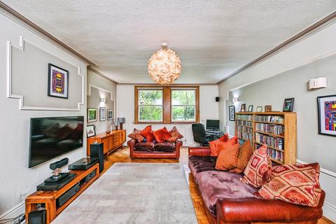 3 bedroom flat for sale, Greenbank Drive, Sefton Park, Liverpool, Merseyside, L17